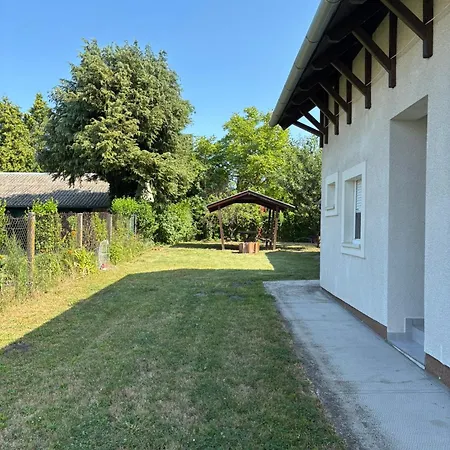 Apartamento Fekete Szakáll *