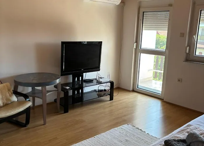 דירה Fekete Szakall Nyaralo Balatonkeresztúr